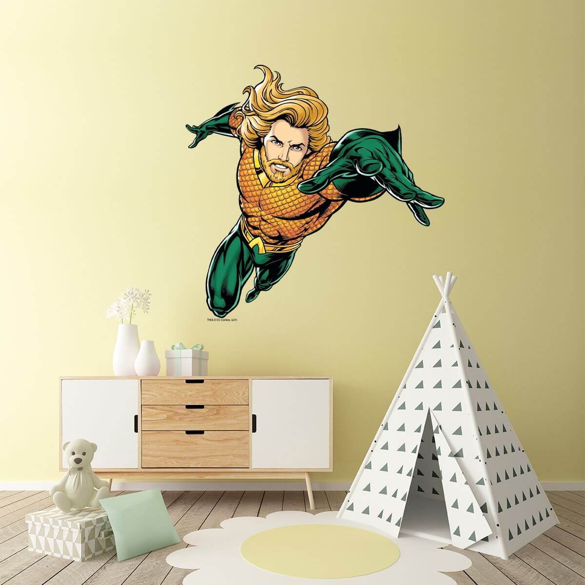 Kismet Decals Aquaman Underworld King Licensed Wall Sticker - Easy DIY Justice League Home & Room Decor Wall Art - Kismet Decals