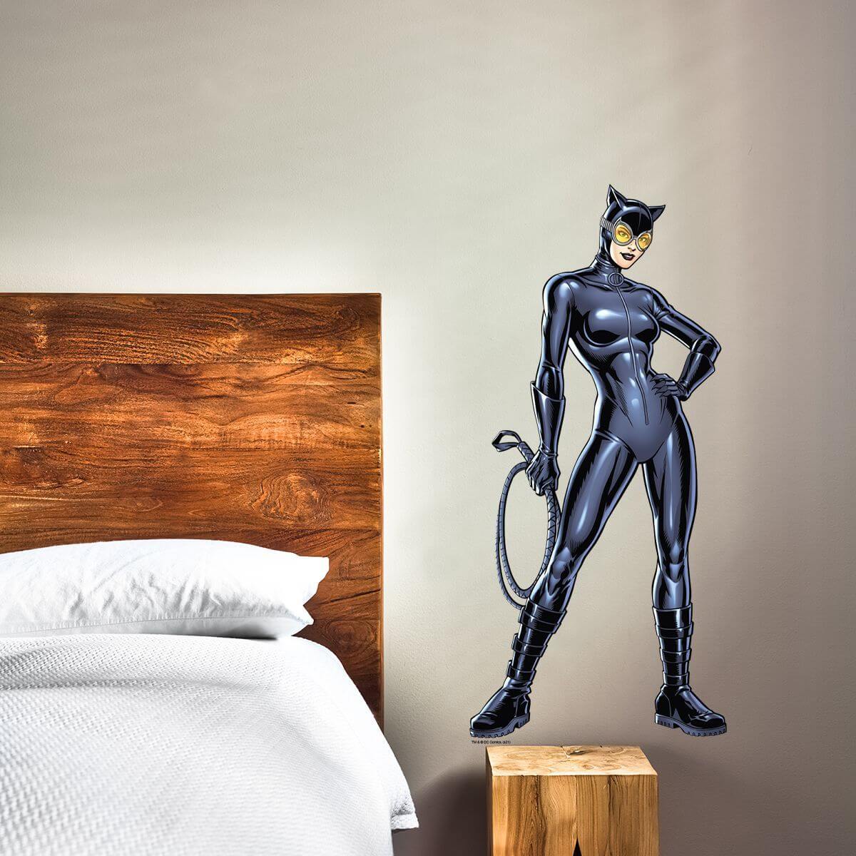 Kismet Decals Catwoman Anti-Hero Licensed Wall Sticker - Easy DIY Justice League Home & Room Decor Wall Art - Kismet Decals