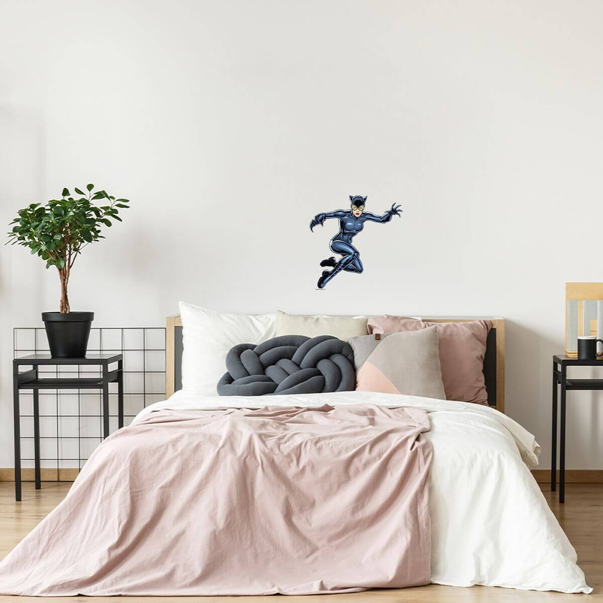 Kismet Decals Catwoman Leap Attack Licensed Wall Sticker - Easy DIY Justice League Home & Room Decor Wall Art - Kismet Decals