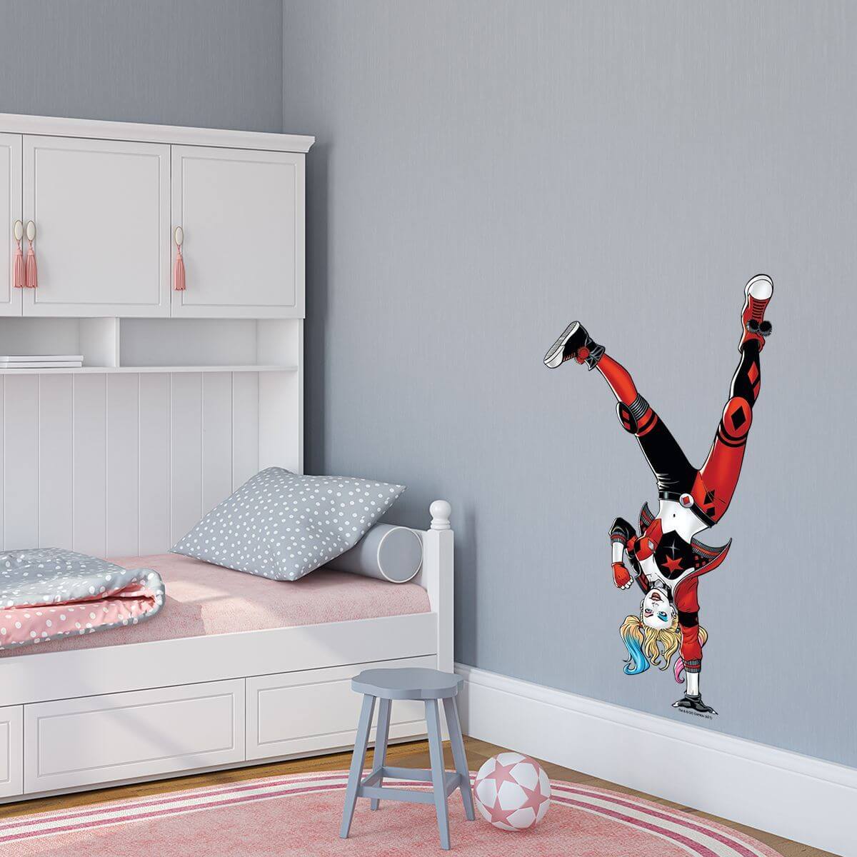 Kismet Decals Harley Quinn Acrobat Licensed Wall Sticker - Easy DIY Justice League Home & Room Decor Wall Art - Kismet Decals